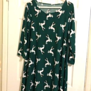 Christmas Tunic, Size L, North Pole brand